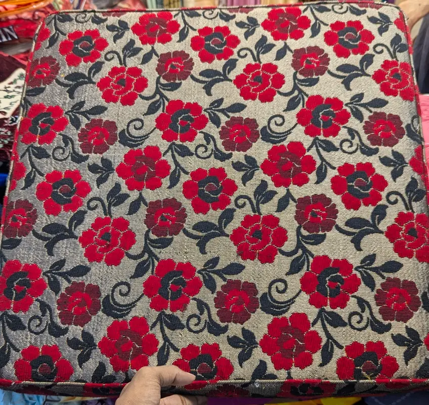 IMG-20250903-WA0015 Sofa Cover - Image 1